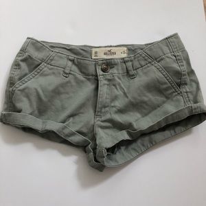 00 Hollister Jean Shorts